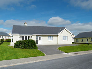 Self catering breaks at Spanish Point in Spanish Point, County Clare