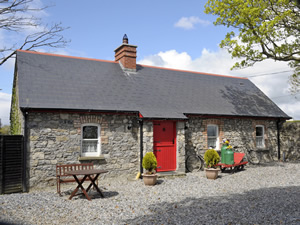 Self catering breaks at Ballacolla in Slieve Bloom Mountains, County Laois