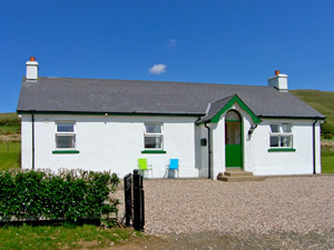 Self catering breaks at Armoy in Antrim Coast, County Antrim