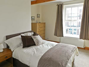 Self catering breaks at Fairholme in Hinderwell, North Yorkshire