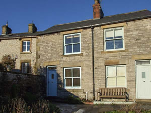 Self catering breaks at 3 Cherry Tree Cottages in Bradwell, Derbyshire