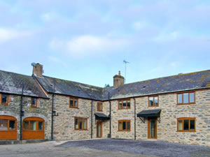 Self catering breaks at Maes in Ruthin, Denbighshire