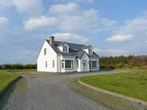 Self catering breaks at Sea View in Cahersiveen, County Kerry