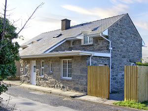 Self catering breaks at Wern Fach in Harlech, Gwynedd