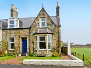 Self catering breaks at Castle Cliff in Anstruther, Fife