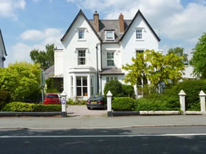 Self catering breaks at Number 38 in Chester, Cheshire