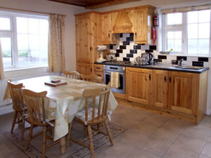 Self catering breaks at Jeremiahs Cottage in Killorglin, County Kerry